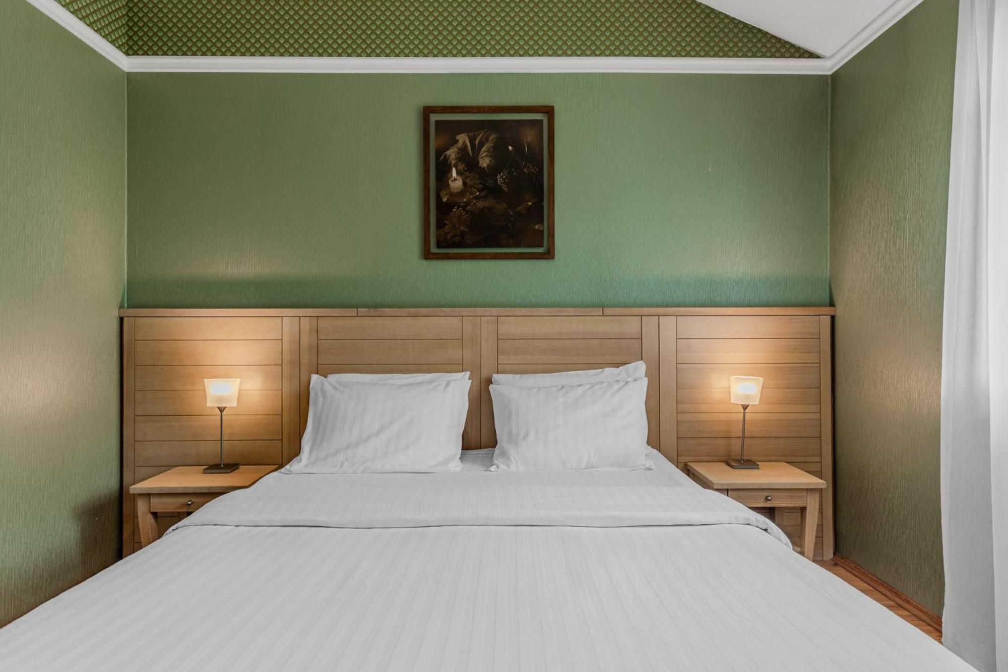 Seasons Spa Boutique Hotel Kozyn Room photo